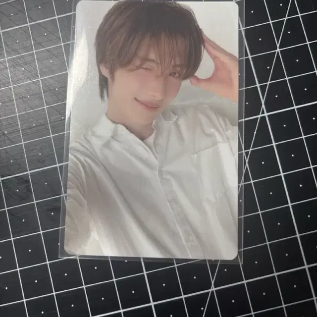 투어스 영재 play hard 컴팩트 버전 앨범 포카