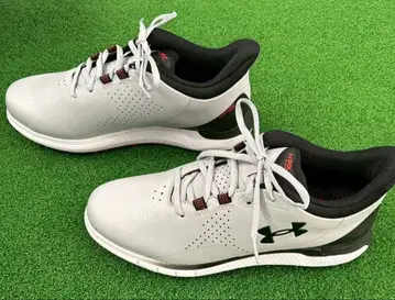 새상품 미사용 언더아머 골프화 26cm
