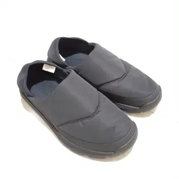 무인양품 26.0cm 발꿈치가 밟히는 발수 솜 충전 슬립온