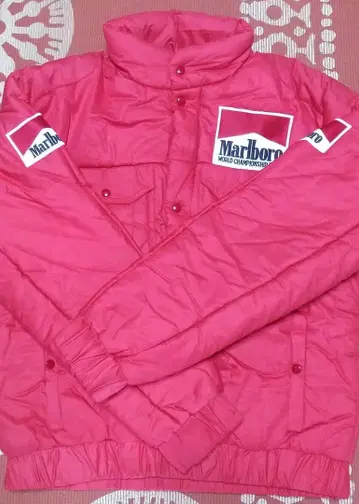 Marlboro 빨간색 자켓