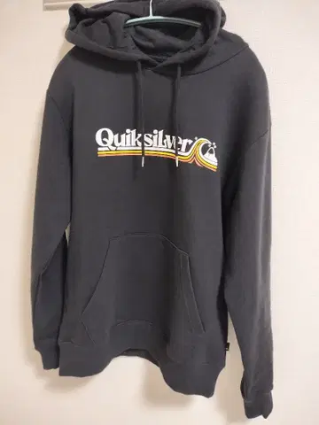 [ 미사용 새상품 ] 퀵실버 QUIKSILVER 후드티 트레이닝복 S