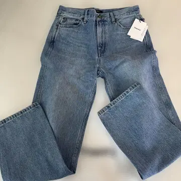 [ 새상품 ] Theory 라이트 블루 스트레이트 데님 택 포함 새상품