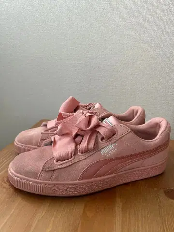 PUMA 핑크 스니커즈