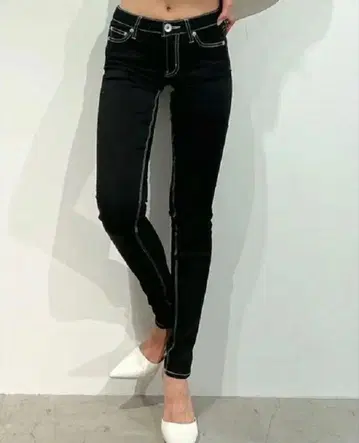 GYDA 스키니 데님 블랙 화이트 스티치