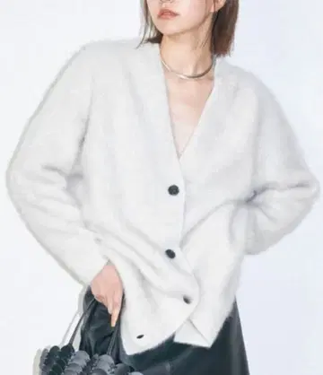 갤러리아 갤란테 GALLARDAGALANTE 캐시미어 혼방 가디건