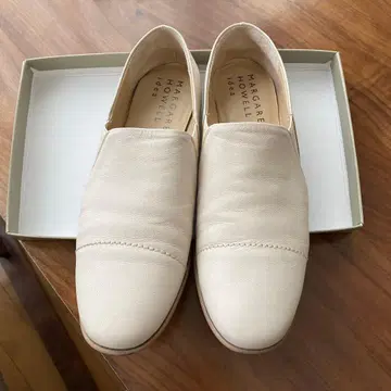 MARGARET HOWELL idea 베이지 슬립온