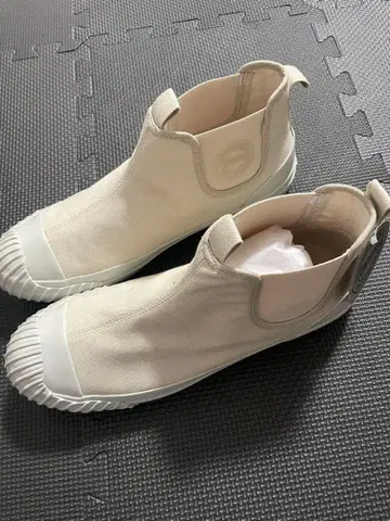 오늘 한정 가격! 미사용 새상품 converse 신발