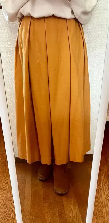 yori 머스타드 플리츠 스커트 36