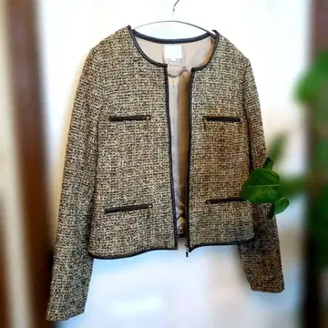 자유구 40size 노카라 트위드 자켓