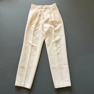 새상품급 투모로우랜드 맥피 MACPHEE 아이보리 와이드 팬츠