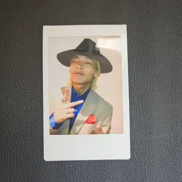 avex ROYALBRATS Kanta 폴라로이드