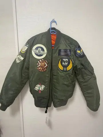 MA-1 플라이트 자켓 M 사이즈 올리브 AVIREX 택 포함