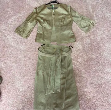 ANAYI 골드 스커트 수트