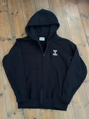 루드 갤러리 MADE IN MUSIC! 블랙 지퍼 후드티