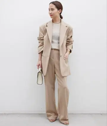 두지엠 클라세 EVERYDAY I LIKE. 슬림 플레어 팬츠