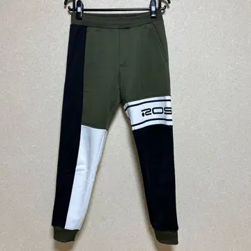 로사센 골프웨어 방한 A-Line 속기모 절개 디자인 팬츠