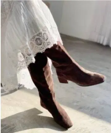 [ 새상품급 ] 파비오 루스코니 스웨이드 롱 부츠 브라운 35 사이즈