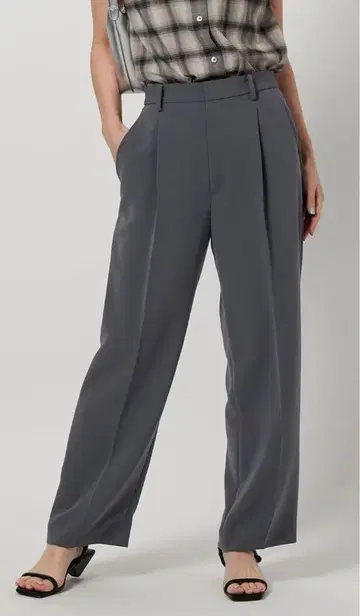 뷰티 앤 유스 턱 와이드 스트레이트 팬츠 xs