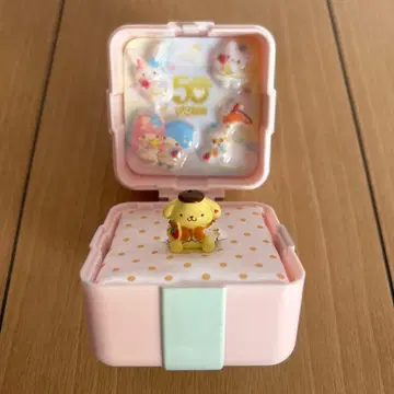 딸기 신문 50주년 기념 유메큥 반지 BOX 폼폼푸딩