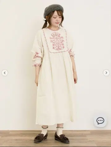 배색 자수 원피스