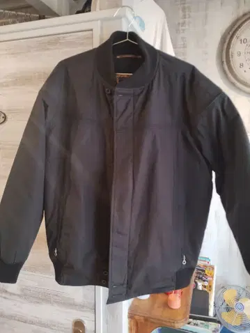 더비 오브 샌프란시스코 블랙 골드 M 사이즈