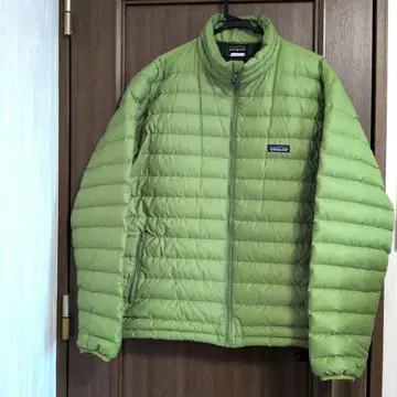 patagonia 라이트 그린 다운 자켓