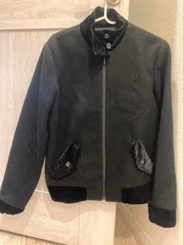 블랙 플리스 자켓