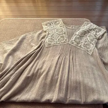 사만사 모스모스 베이지 슬리브리스 원피스 레이스 소매