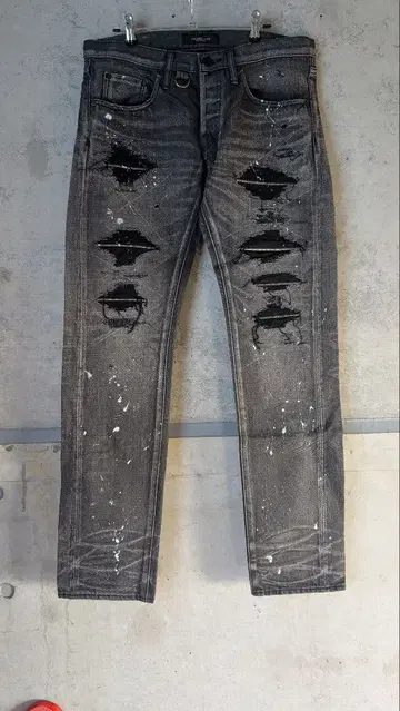 32인치 OVERDESIGN 데미지 데님 오버 디자인 블랙