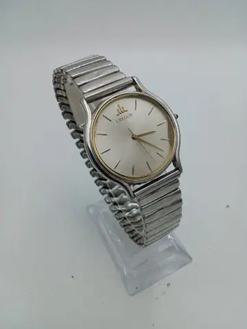 [CREDOR] 정상 작동 중 쿼츠 손목시계 9571-6000