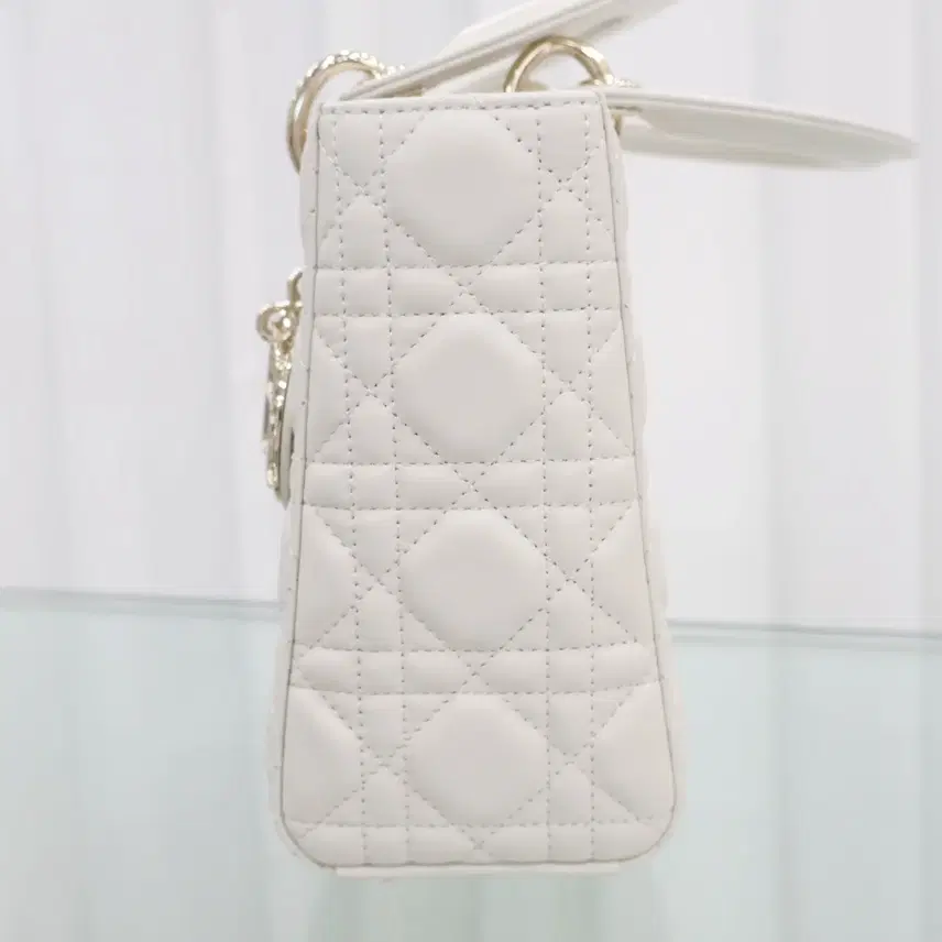 디올 중고 레이디 마이 ABC 토트백 M0538OCAL M030 백화점 DIOR 사진 4