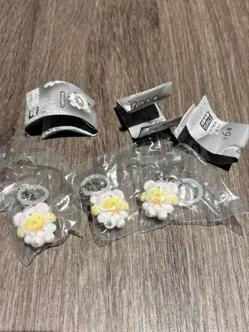 푹신푹신 스노우 메지루시 액세서리 폼폼푸딩