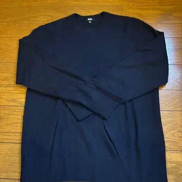 UNIQLO 네이비 캐시미어 스웨터 M