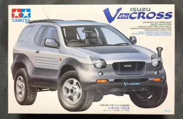 타미야 ISUZU V-cross 1/24 프라모델