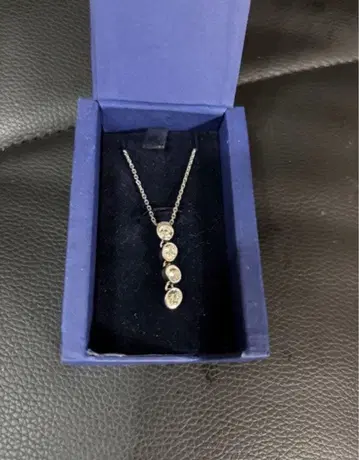 [ 새상품급 ] SWAROVSKI 스와로브스키 Foursome 펜던트