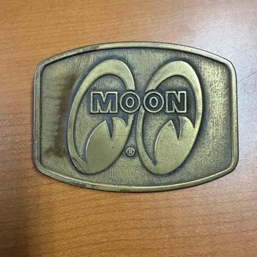 MOON 벨트 버클 Made in USA