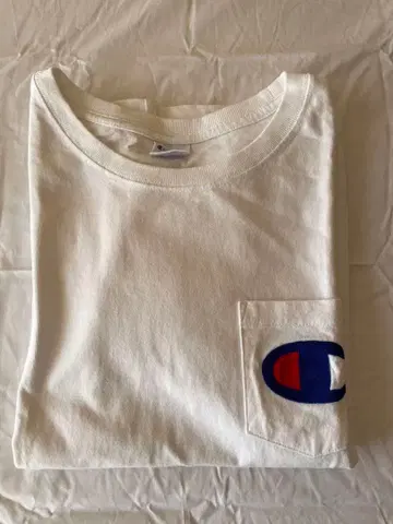 [ 구제 의류 ] Champion 포켓 T셔츠 화이트