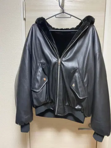 ZARA 리버서블 페이크 퍼 가죽 자켓