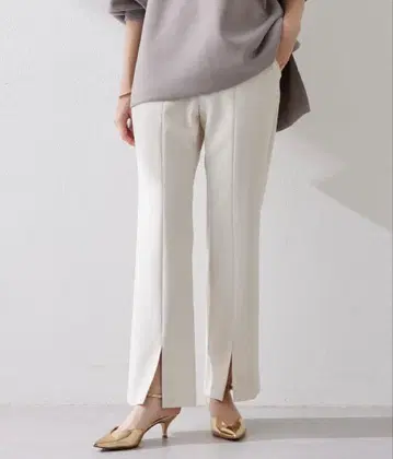 윔 가젯 프론트 슬릿 팬츠 아이보리 36