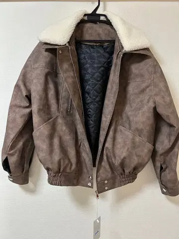 브라운 보아 옷깃 브라운 자켓