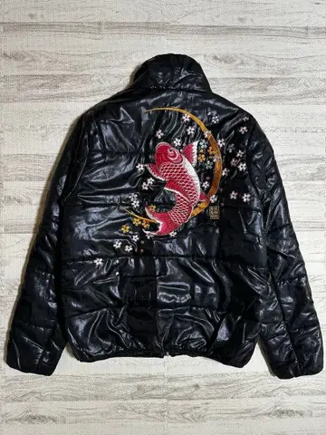 카라쿠리타마시 일본풍 패턴 잉어 자수 나일론 자켓 패딩 자켓