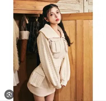 다리치 니트 콤비 맨투맨 셋업 아이보리