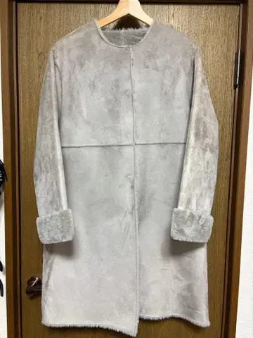 노카라 페이크 무스탕 코트 롱 코트 그레이 M