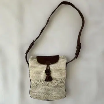 겐텐 손뜨개질 숄더백 내추럴 브라운