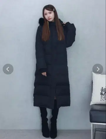 EATME 후드 다운 코트 블랙