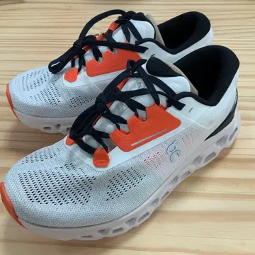 [ 하자 있음 ] On Cloudstratus3 좌우 사이즈 다름