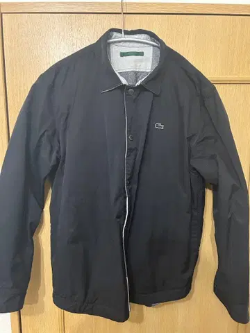 LACOSTE 블랙 자켓
