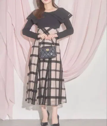 tocco closet 빅칼라 백 레이스업 긴팔 도킹 원피스