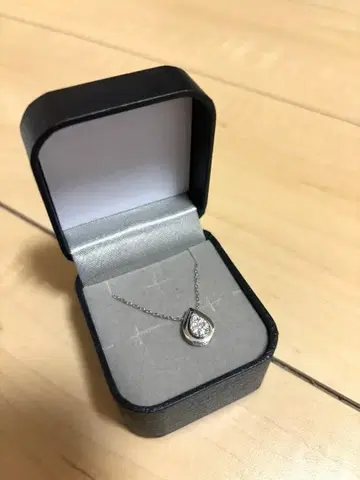 tsutsumi 눈물형 펜던트 다이아몬드 목걸이 기프트 박스 포함