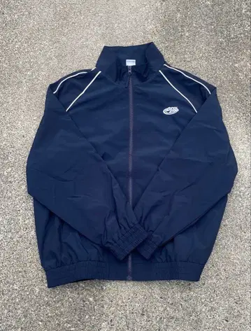 스트라이프 자켓 크롭 스트릿